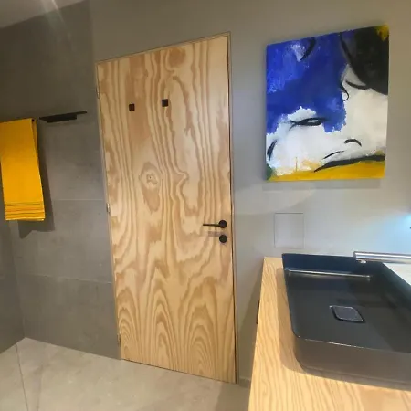 Rose-ruhige In Wien Naehe Appartamento Ottenheim