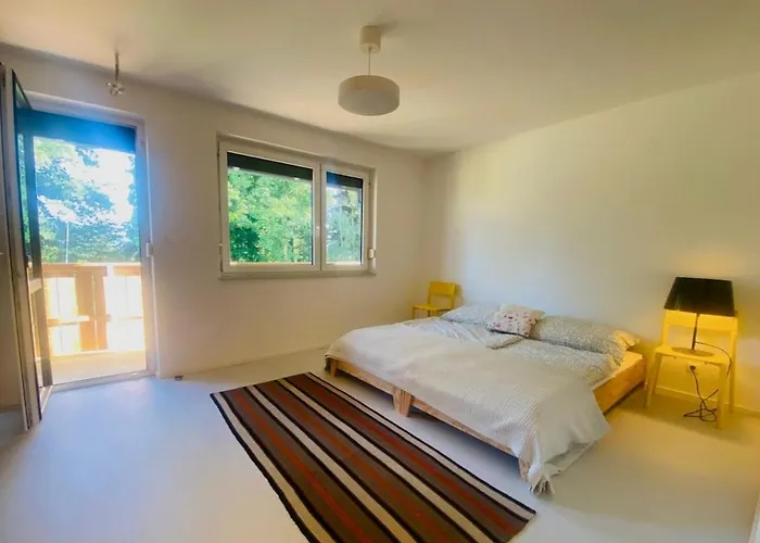 Rose-ruhige In Wien Nähe *