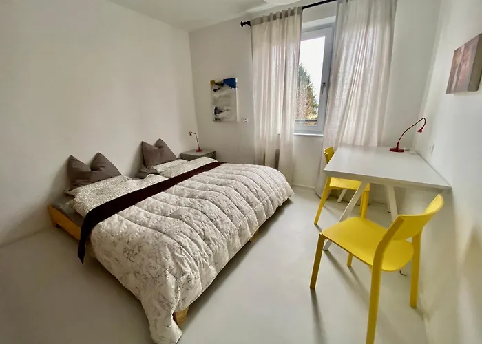 Rose-ruhige In Wien Nähe *